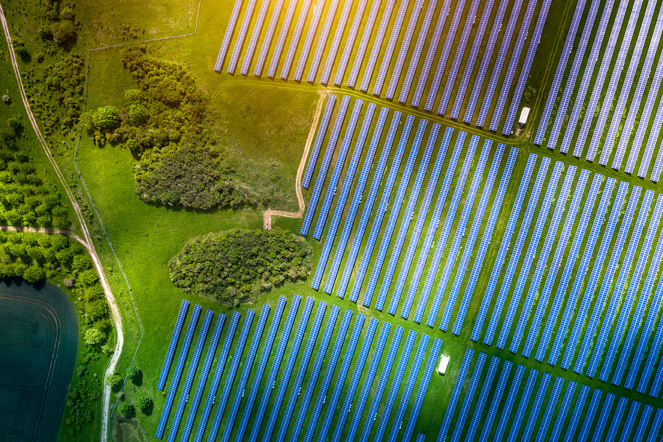 Perché l’Europa deve accelerare sulle rinnovabili: le barriere normative da superare