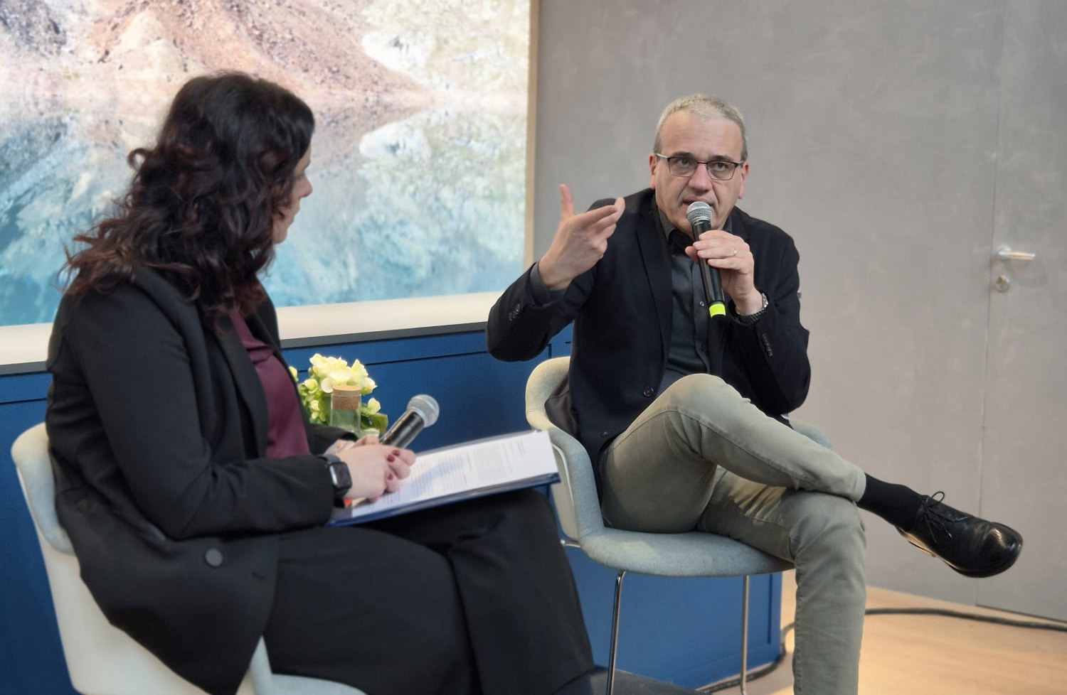 Ist die Energiewende aus der Mode gekommen? Ein Gespräch mit Nicola Armaroli auf der Energiemesse Key Energy 2026