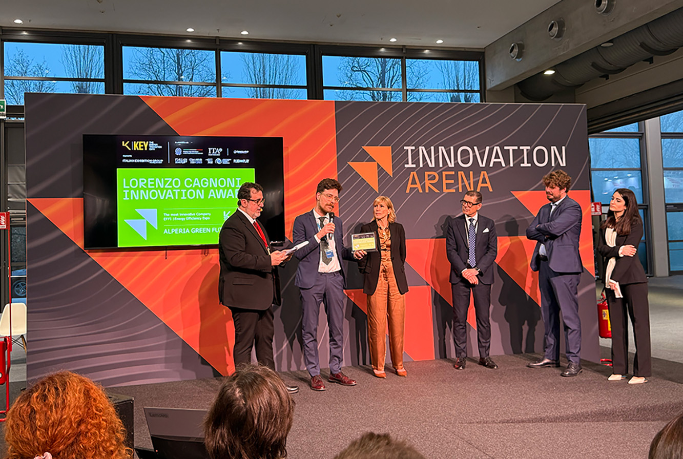 Alperia erhält den Innovationspreis „Lorenzo Cagnoni 2026“ für Sybil Fernwärme